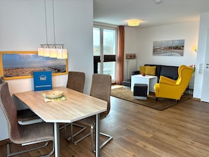 Dining - HLI 4.14 4 persons 59sqm - Residence Hohe Lith Cuxhaven (4.1) (Cuxhaven)