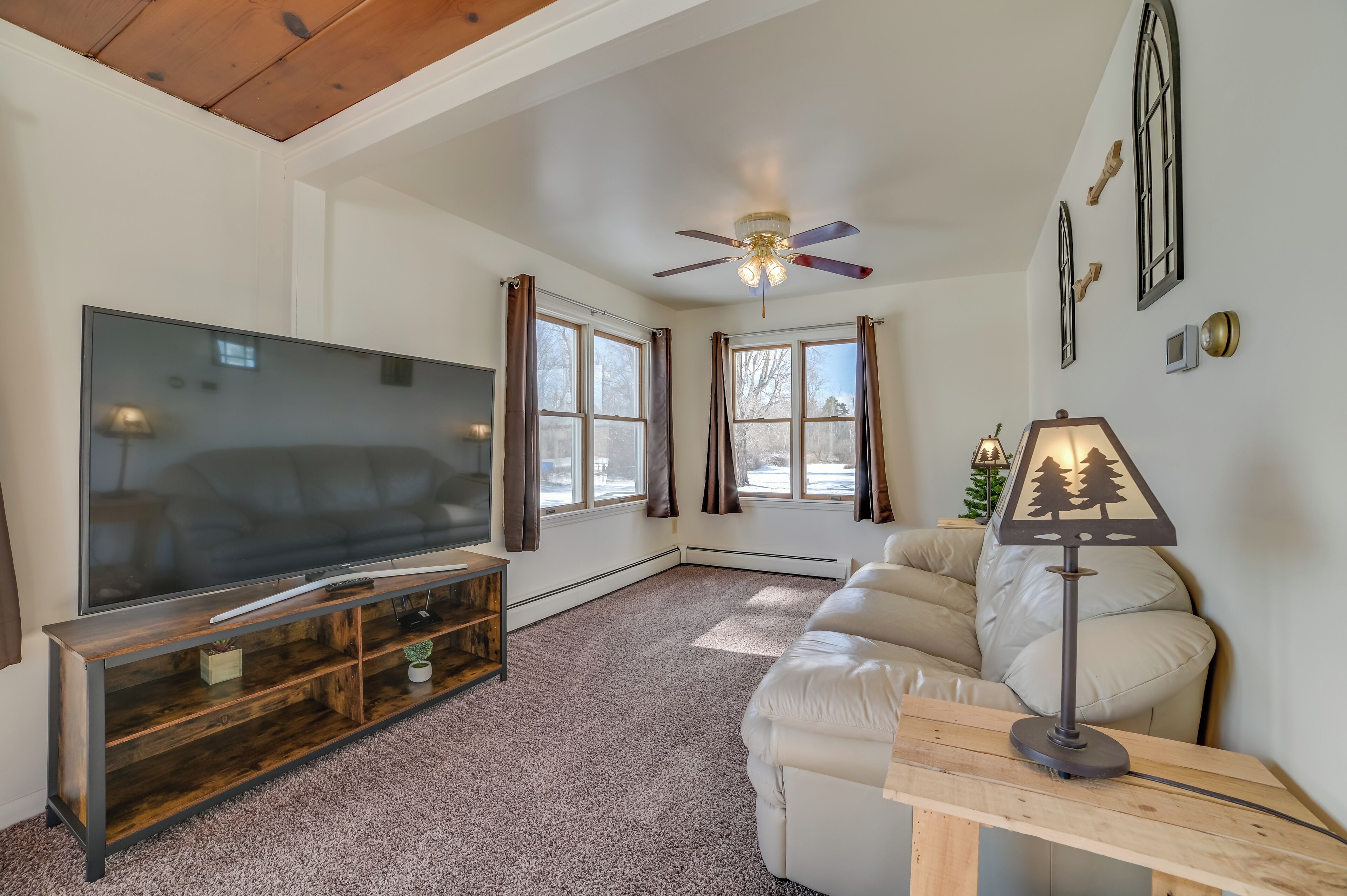 Tawas City Vacation Rental | 2BR | 1BA | Stairs Required | 1,200 Sq Ft