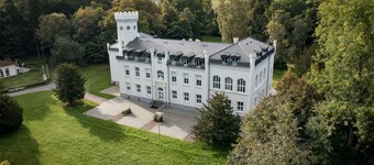 Castle Superior Suite 7 - Castle Hohendorf