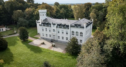 Castle Roof Top Suite 22 - Castle Hohendorf