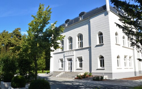 Castle Roof Top Suite 22 - Castle Hohendorf