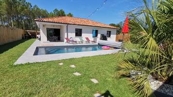 Piscine extérieure, piscine chauffée