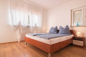 1 quarto, acesso à internet