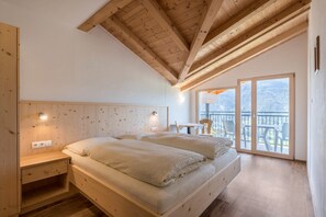 2 chambres, Wi-Fi gratuit, draps fournis