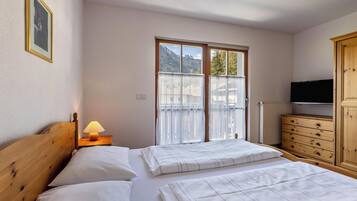 3 chambres, Wi-Fi gratuit, draps fournis