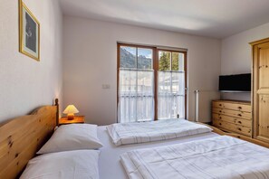 3 dormitorios, wifi gratis, ropa de cama