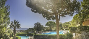 New Management  Holiday Home Villaggio Colombo V5 with Terrace & Shared Pool