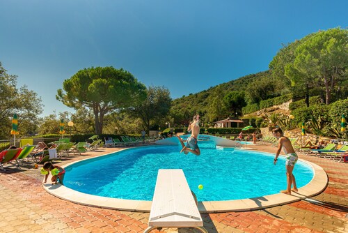 Nouvelle gestion Maison de vacances Villaggio Colombo V3 avec jardin et piscine partagée