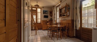 Studio au centre du village de St Gervais avec balcon