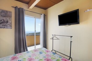 2 makuuhuonetta, ilmainen Wi-Fi, vuodevaatteet