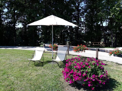 Charmante maison en forêt près d'Eymet, animaux admis