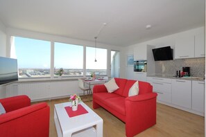 Unclassified image, 4 of 11, button - House by the sea App 166 (Sylt)