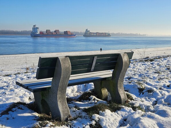 Nicht klassifiziertes Bild, 1 von 37, Schaltfläche