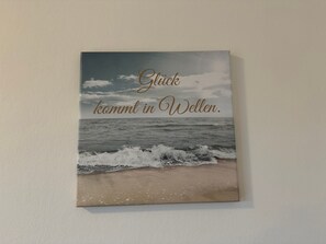 Unclassified image, 2 of 20, button