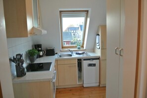 Kühlschrank, Ofen, Geschirrspüler