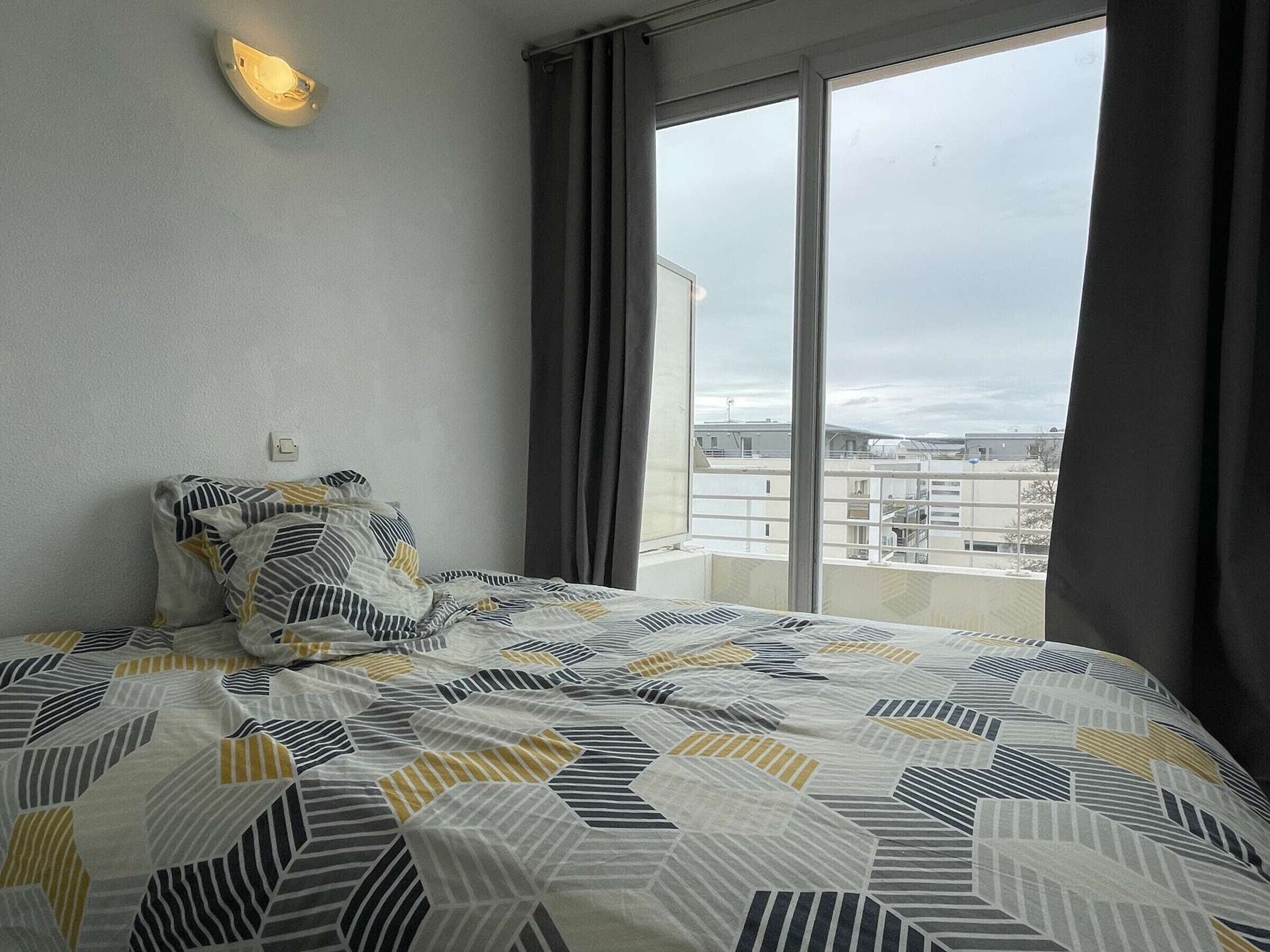 2 bedrooms