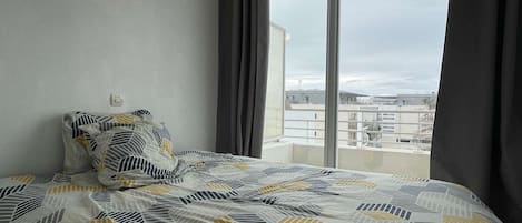 2 bedrooms