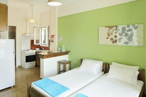 2 bedrooms, free WiFi, bed sheets