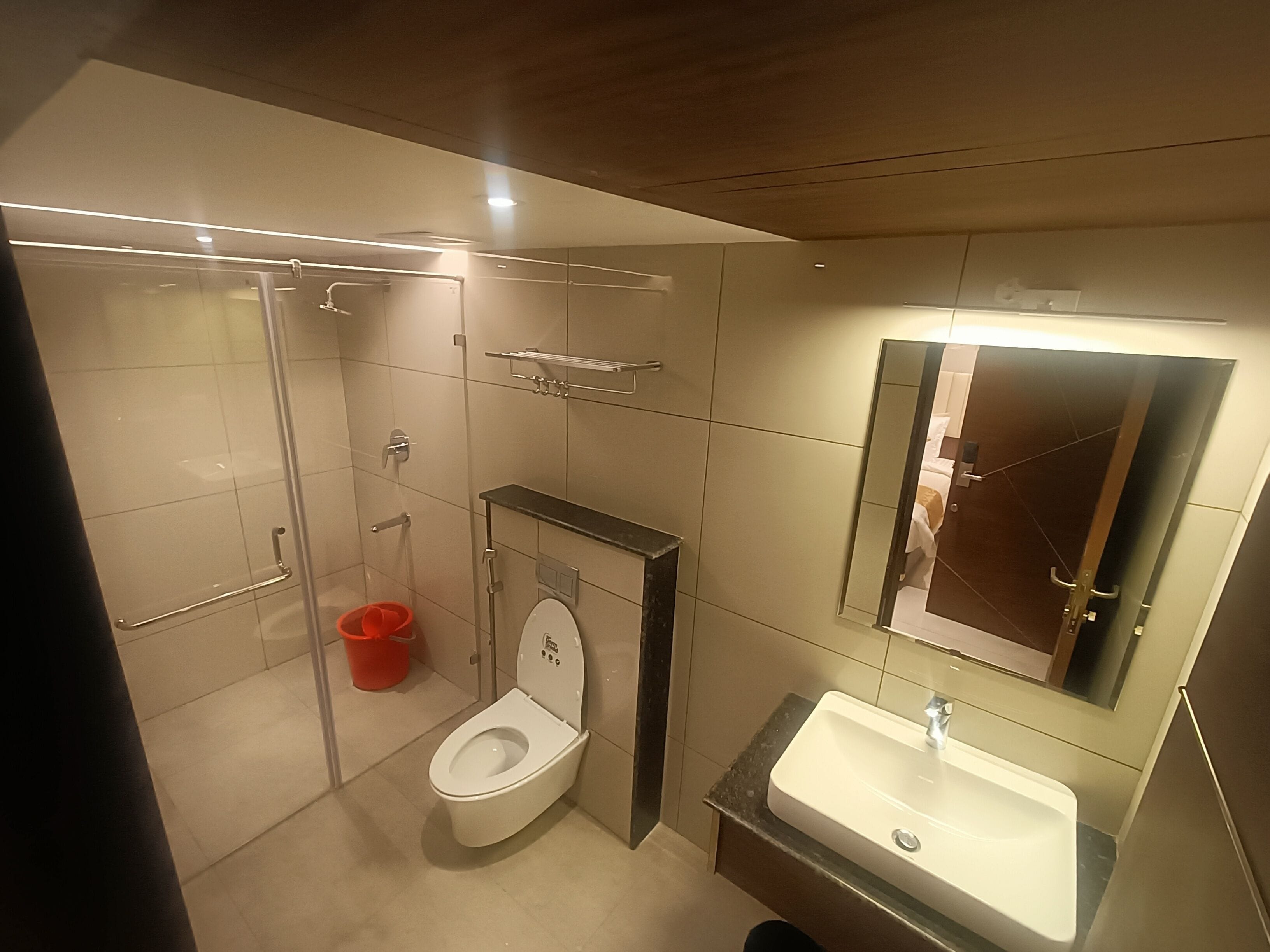 Foto - The Kings Park Grand-Near US Consulate