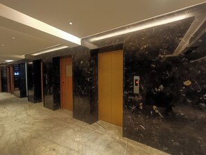 Elevator