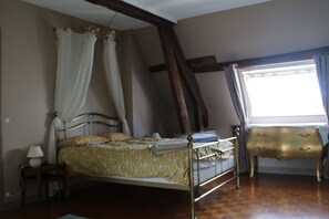 5 soverom, wi-fi og sengetøy