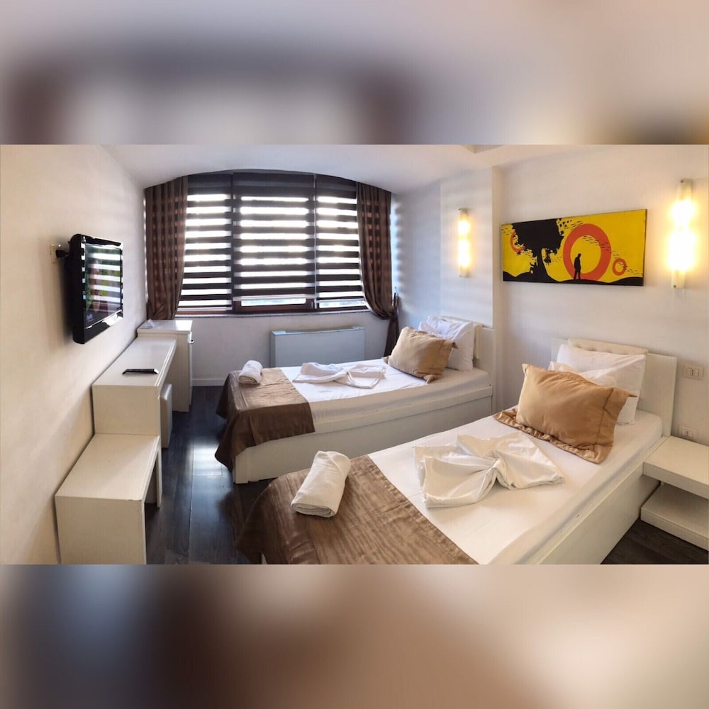 3 Star Hotels