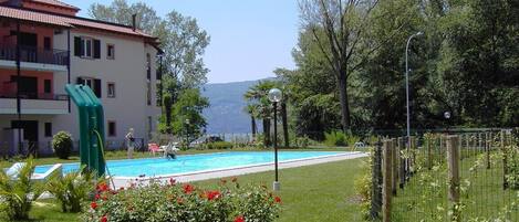 Alberca al aire libre