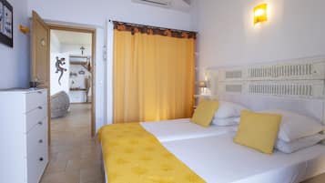 7 slaapkamers, een strijkplank/strijkijzer, wifi, beddengoed