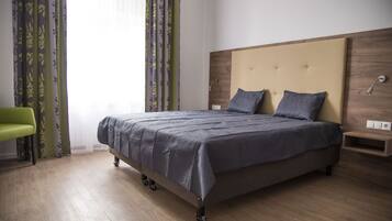 1 Schlafzimmer, Schreibtisch, kostenloses WLAN, Bettwäsche