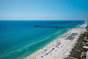 On the beach - 1908 - Coastal Luxury in PCB! (Panama City Beach)