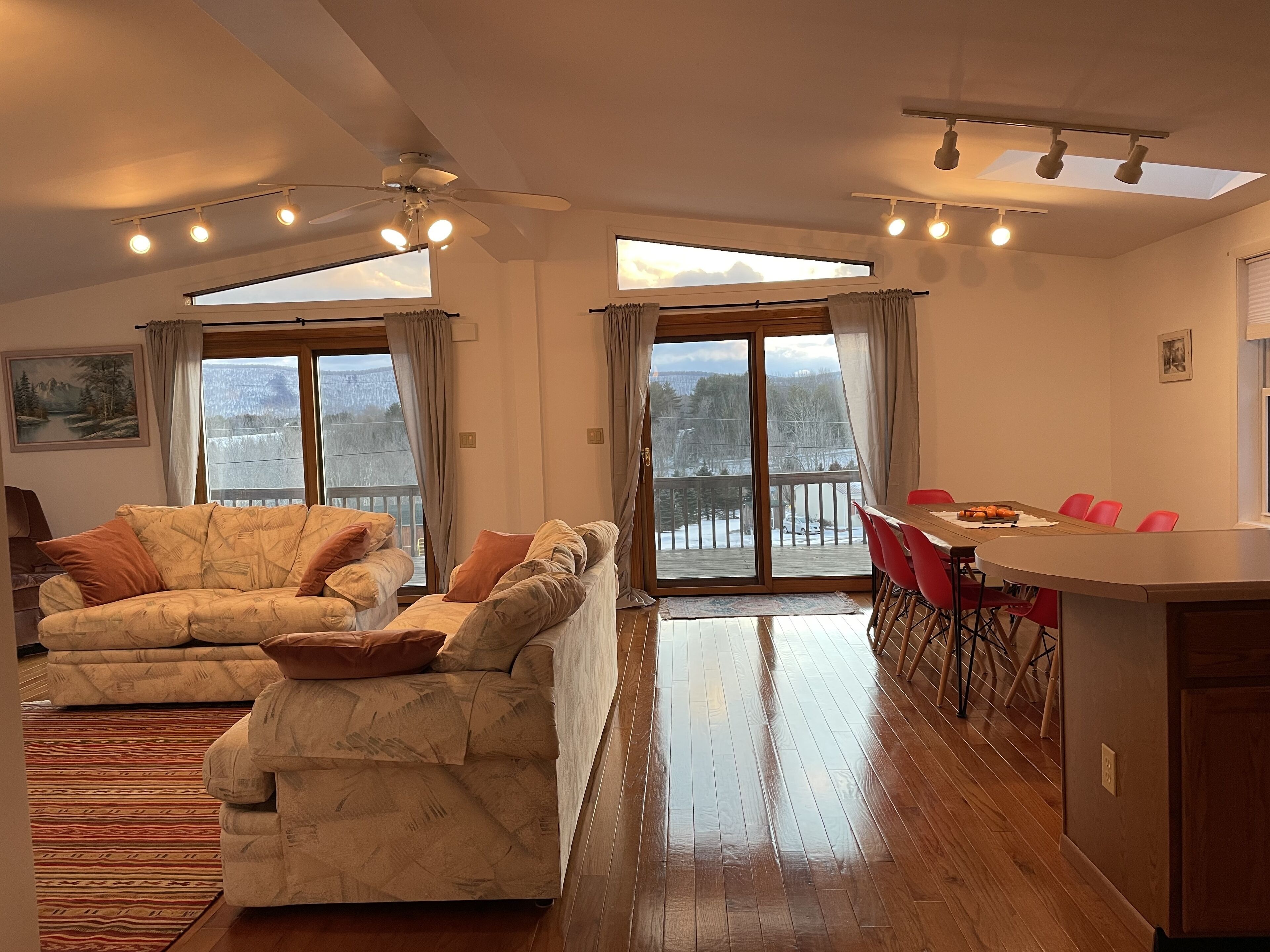 The Serene Gem! 10 min to Windham!