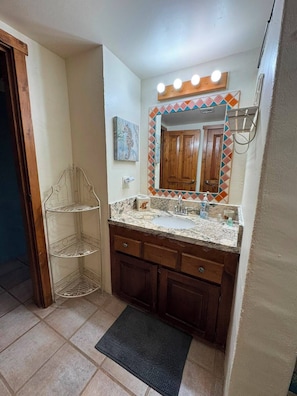 Shower, towels