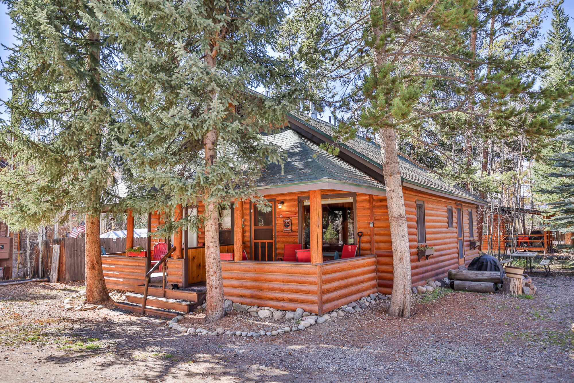 Cozy Cabin with Private Sandy Beach! Lemmon Lodge, Grand Lake