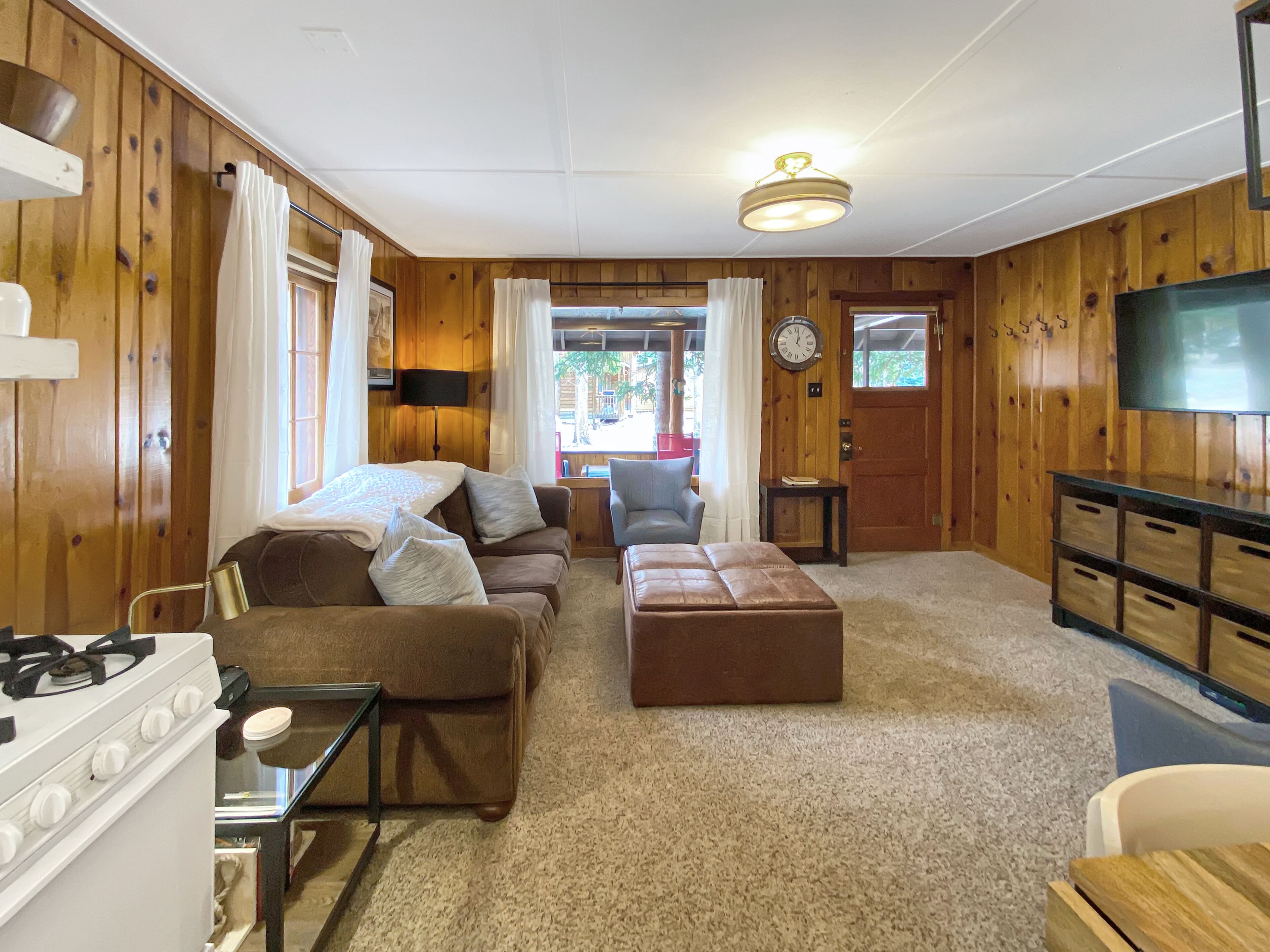 Cozy Cabin with Private Sandy Beach! Lemmon Lodge, Grand Lake