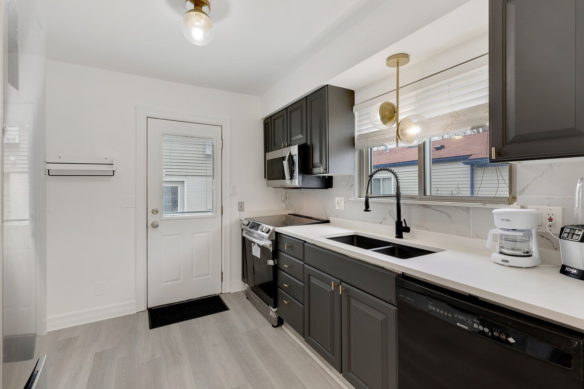  Luxurious 2 bedroom 2 queen bed house 5 minutes from downtown Birmingham