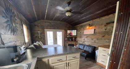 Little Choctaw Cabin