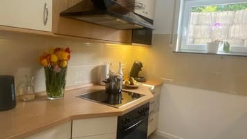 Fridge, microwave, coffee/tea maker, electric kettle