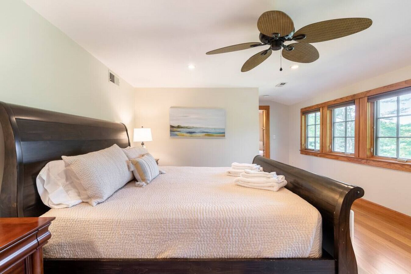 4 chambres, bureau, fer et planche à repasser, Wi-Fi gratuit