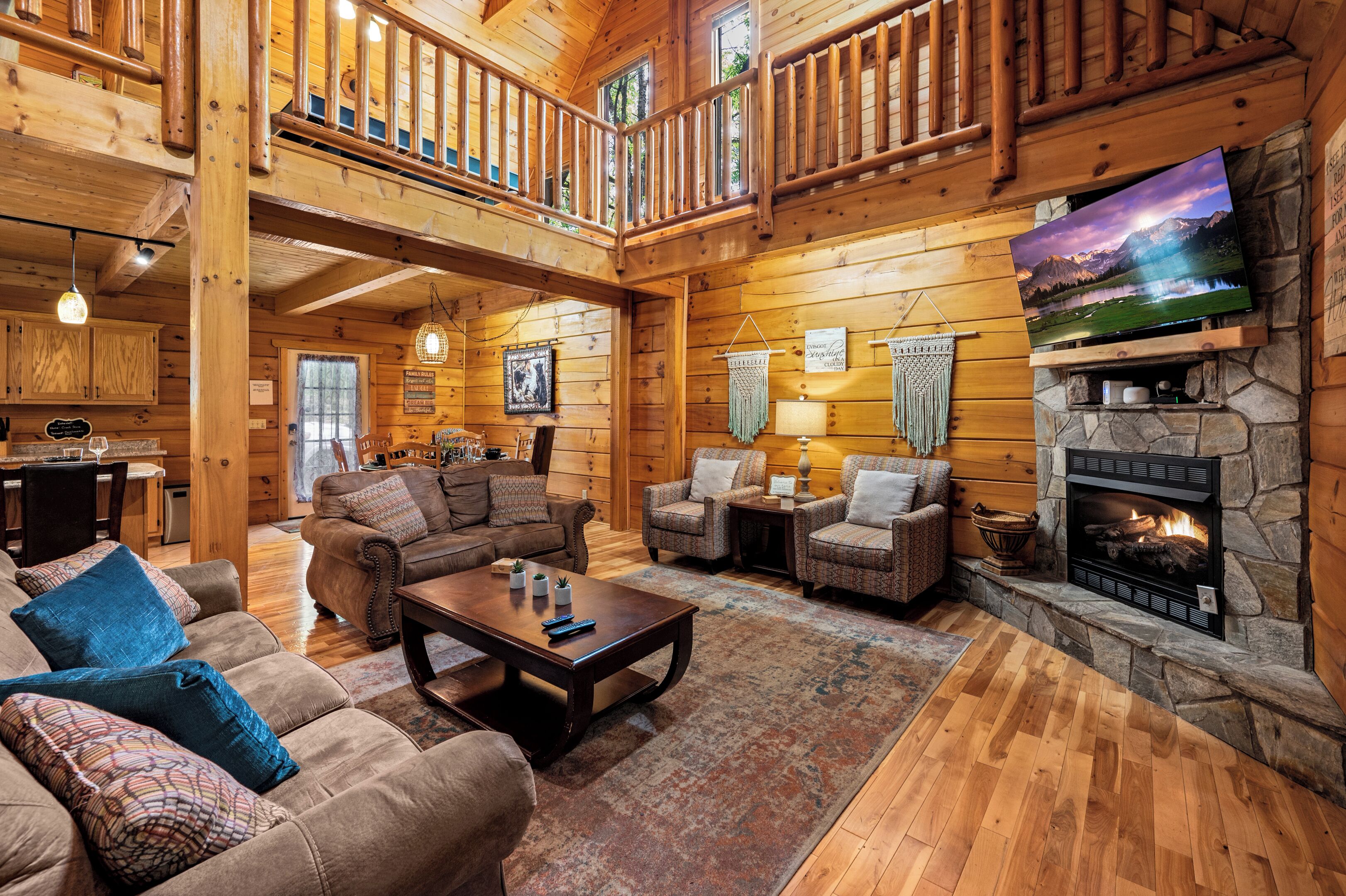 Smart TV, chimenea, videojuegos y reproductor de DVD 