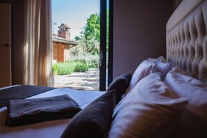 1 chambre, bureau, Wi-Fi gratuit, draps fournis