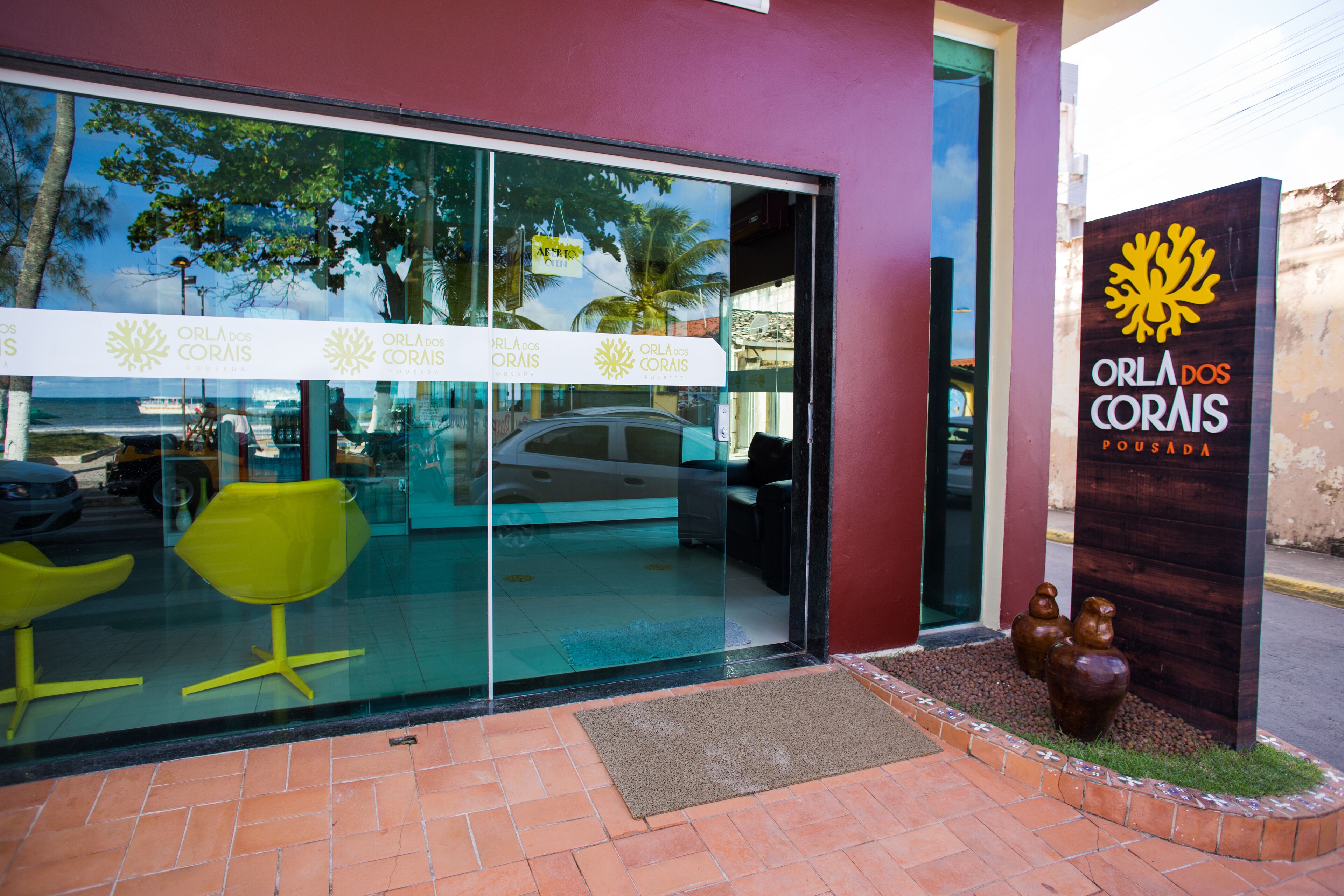 Mặt tiền nơi lưu trú