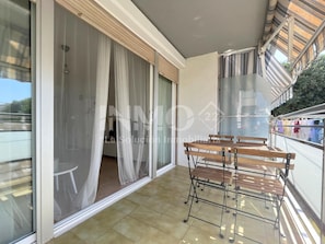 Outdoor dining - Les Orangers III  (Cambrils)