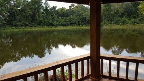 Ranch Style Cypress House with a View and Catch-N-Release Fishing