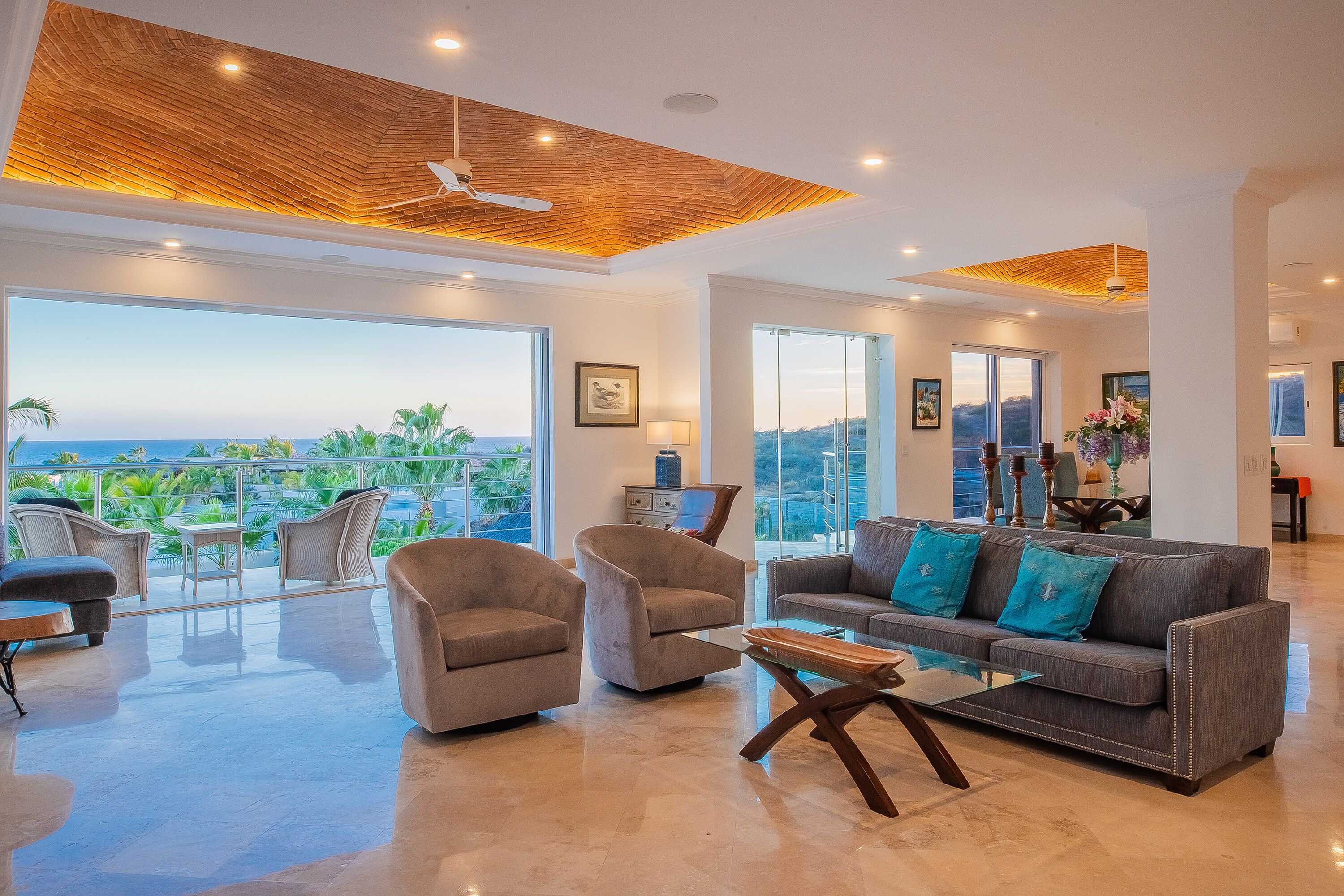 Special Rates on 5+ Night Stays: Casa Angel