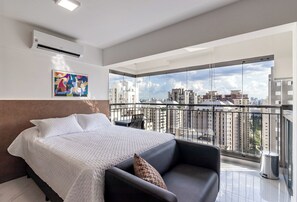 1 quarto, escrivaninha, Wi-Fi de cortesia, roupa de cama