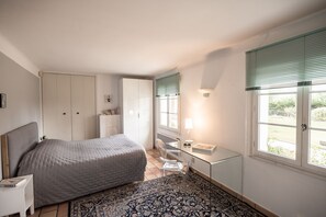 4 chambres, Wi-Fi gratuit, draps fournis