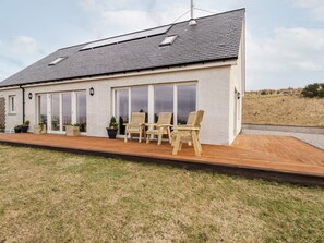Property grounds - Sealladh Mor (Rogart)