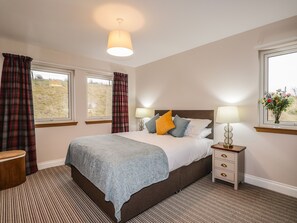 2 bedrooms, individually decorated, individually furnished, free WiFi - Sealladh Mor (Rogart)