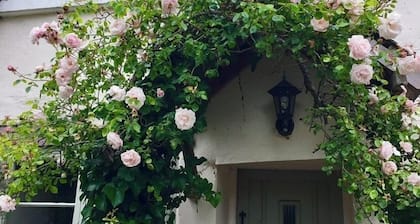 Thatched Devon longhouse, close to sea, with private indoor swimming pool.