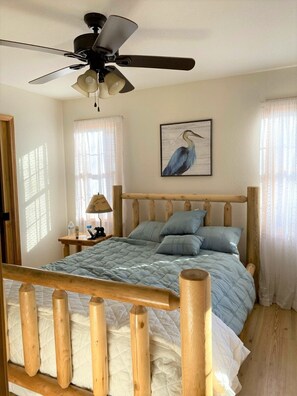 3 chambres, fer et planche à repasser, Wi-Fi gratuit, draps fournis